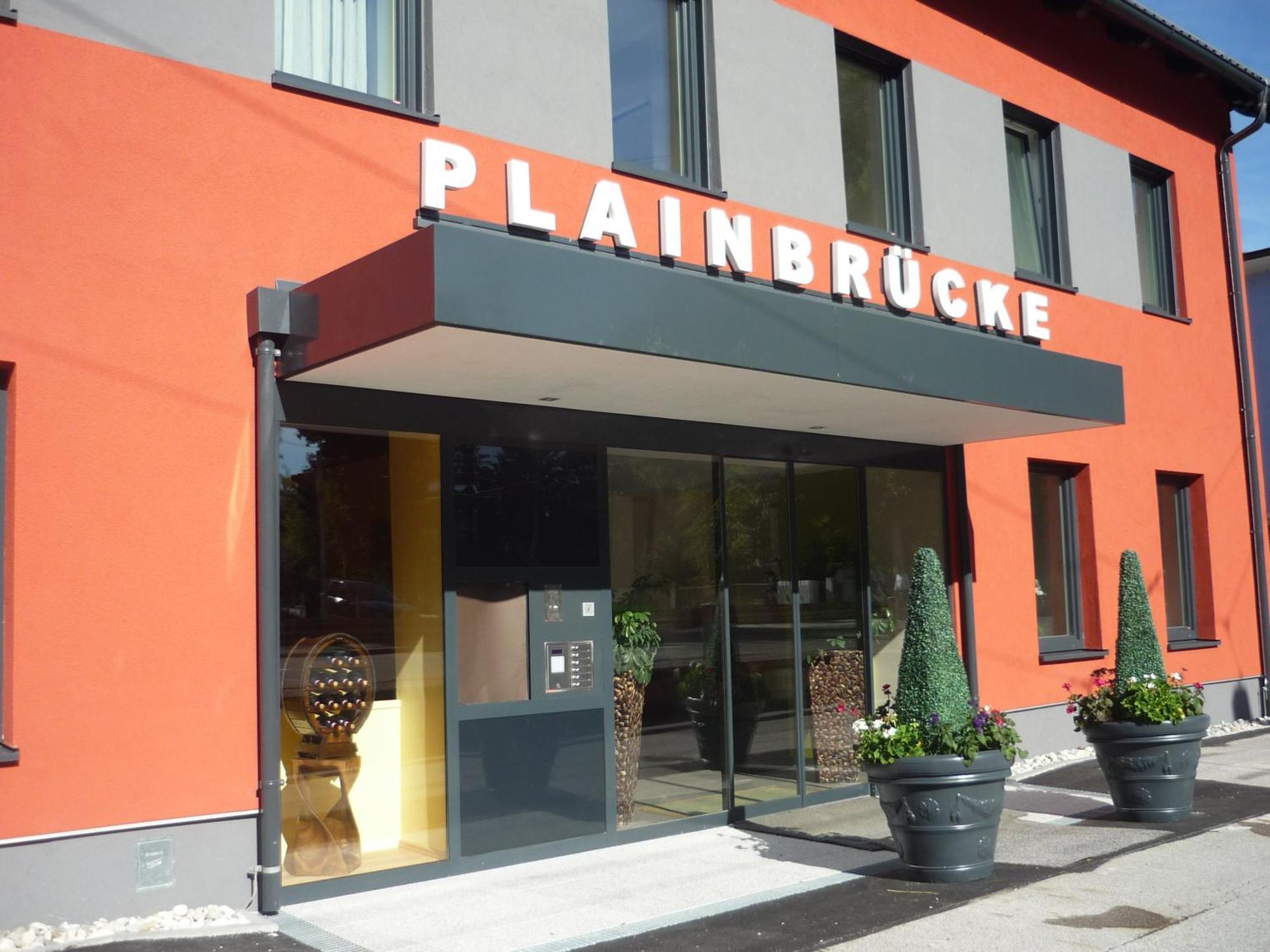 Hotel Plainbruecke | Self Check-In ザルツブルク エクステリア 写真