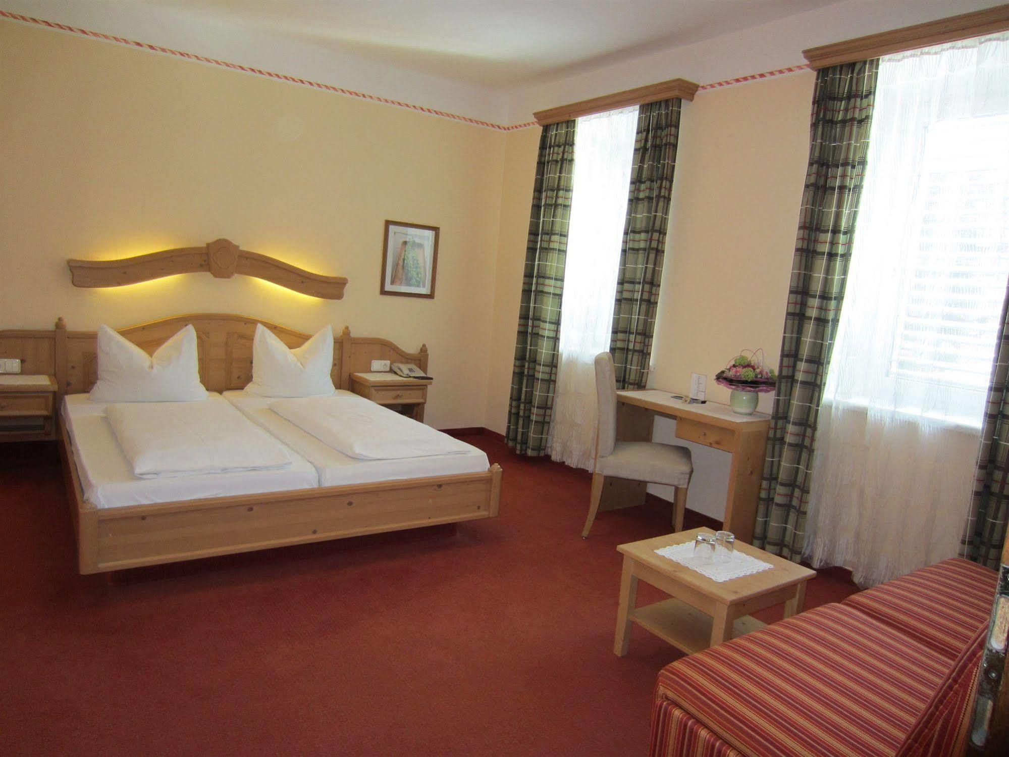 Hotel Plainbruecke | Self Check-In ザルツブルク エクステリア 写真